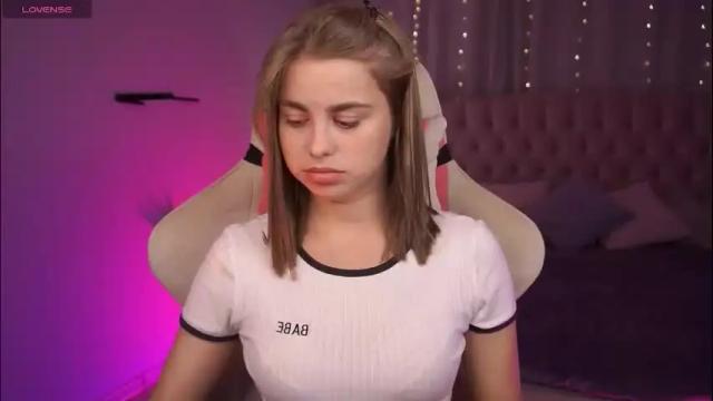 Thumbnail 1, roseallan's Stream at Chaturbate, 3 months ago