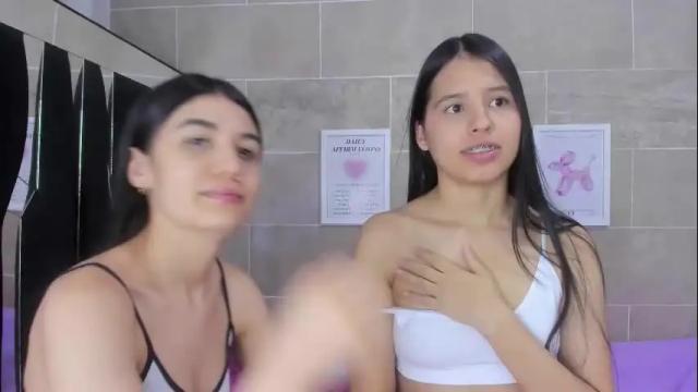 Thumbnail 3, roseandmiah's Stream at Chaturbate, 14 days ago