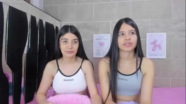 Image 3 of roseandmiah Stream on Chaturbate on 12 days ago