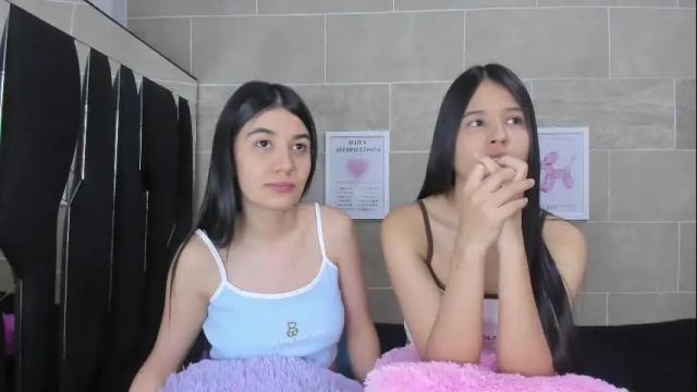 Image 10 of roseandmiah Stream on Chaturbate on 7 days ago