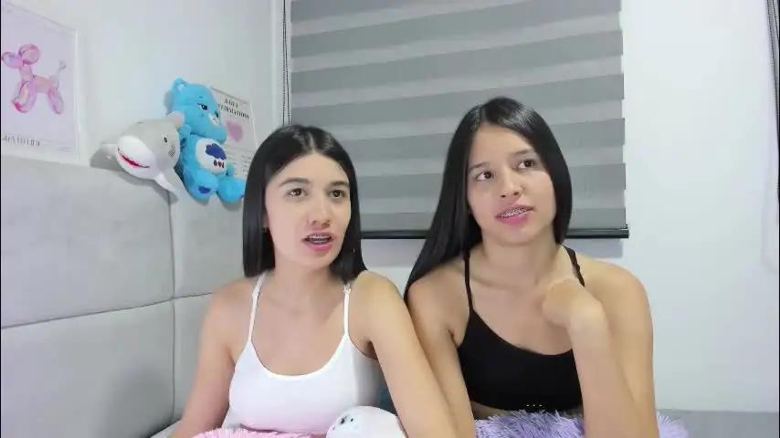 roseandmiah Chaturbate