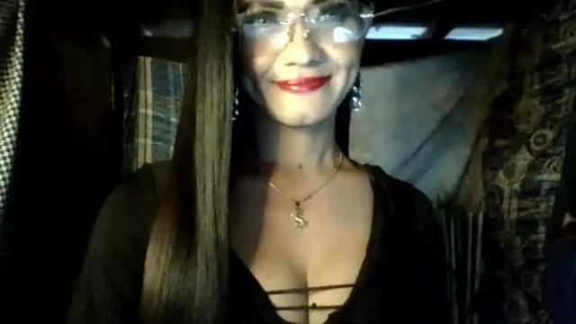 Image 4 of rosebaumgardner Stream on Chaturbate on 14 months ago