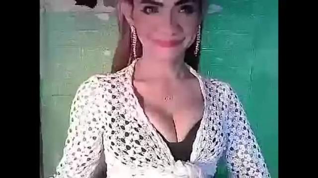Image 4 of rosebaumgardner Stream on Chaturbate on 23 days ago