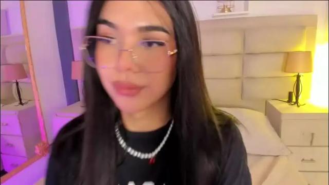 Image 10 of rosecassie Stream on Chaturbate on 1 month ago