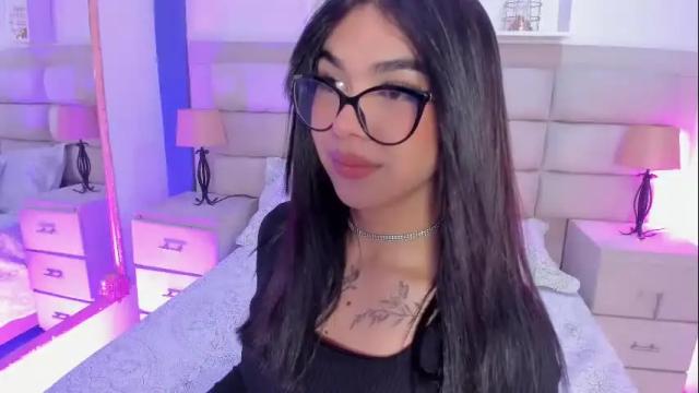 Image 6 of rosecassie Stream on Chaturbate on 28 days ago