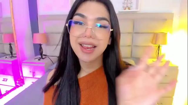 Image 6 of rosecassie Stream on Chaturbate on 15 days ago