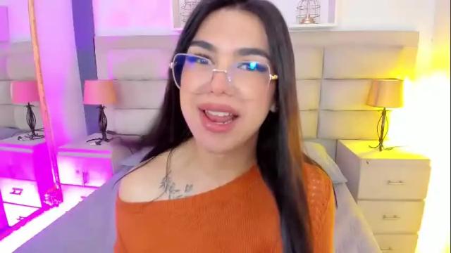 Image 7 of rosecassie Stream on Chaturbate on 15 days ago