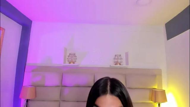 Image 8 of rosecassie Stream on Chaturbate on 12 days ago