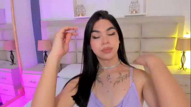 Image 6 of rosecassie Stream on Chaturbate on 6 days ago