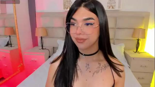 Image 6 of rosecassie Stream on Chaturbate on 4 days ago