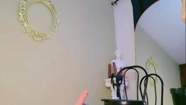 Image 4 of rosedelic Stream on Chaturbate on 1 month ago