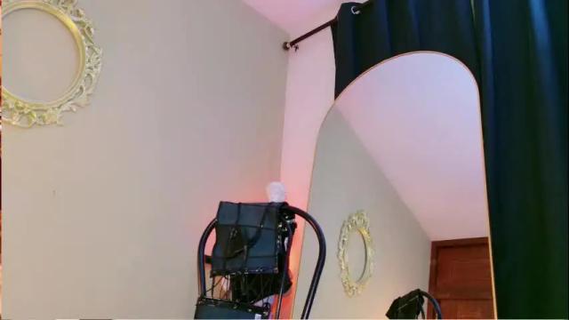 Image 6 of rosedelic Stream on Chaturbate on 1 month ago