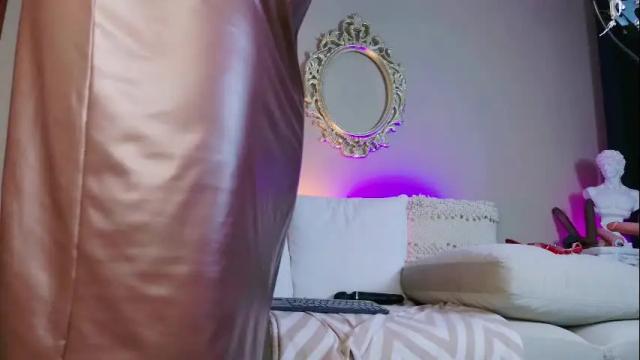 Image 3 of rosedelic Stream on Chaturbate on 2 months ago