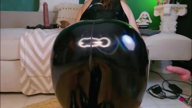 Image 8 of rosedelic Stream on Chaturbate on 1 month ago