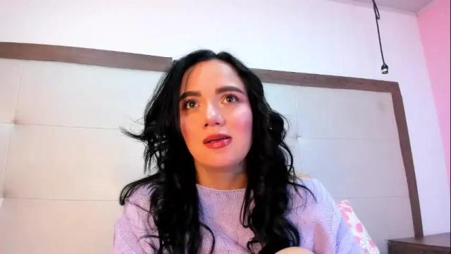 Image 2 of rosee_connor Stream on Chaturbate on 9 months ago