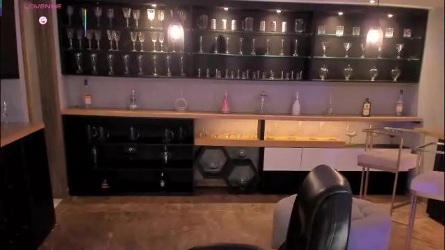 Image 8 of roseferrera Stream on Chaturbate on 2 months ago