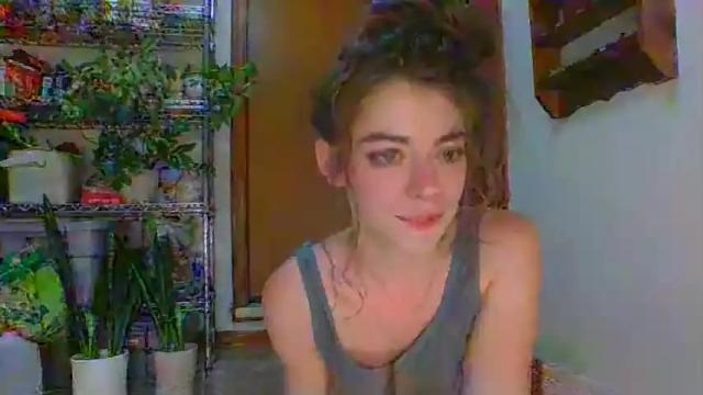 Thumbnail 1, rosegold18's Stream at Chaturbate, 20 months ago