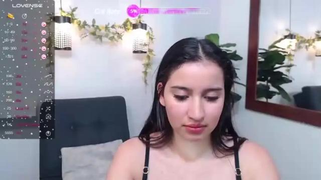 Image 2 of rosehill9 Stream on Chaturbate on 19 months ago