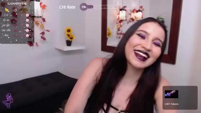 Image 4 of rosehill9 Stream on Chaturbate on 19 months ago