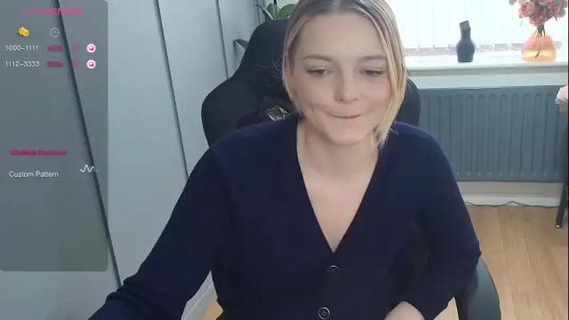 Image 3 of rosekate97 Stream on Chaturbate on 1 month ago