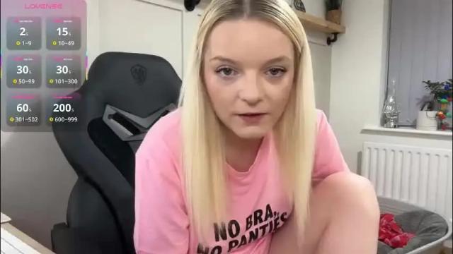 Image 3 of rosekate97 Stream on Chaturbate on 22 days ago