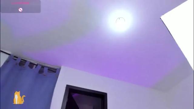 Image 10 of roseliam_ Stream on Chaturbate on 1 month ago