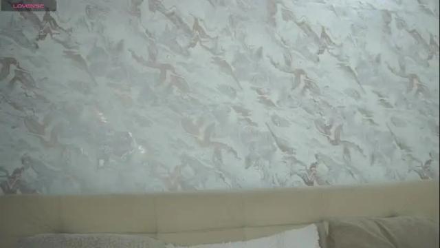 Thumbnail 1, roselinedior's Stream at Chaturbate, 1 month ago
