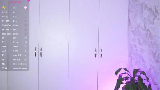 Image 11 of roselinedior Stream on Chaturbate on 1 month ago