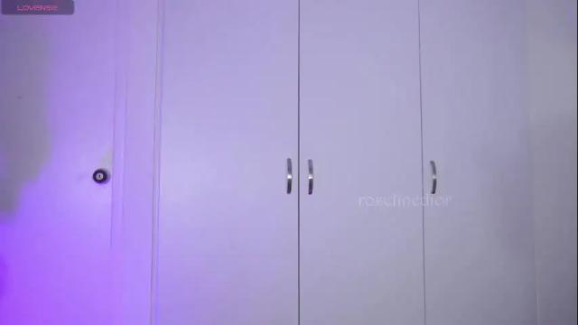 Image 6 of roselinedior Stream on Chaturbate on 7 days ago