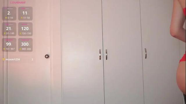 Image 8 of roselinedior Stream on Chaturbate on 1 month ago