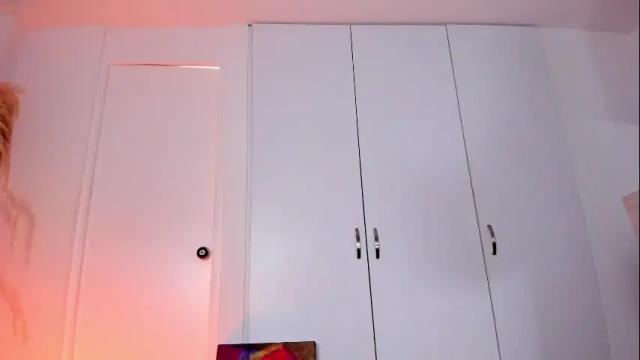 Image 12 of roselinedior Stream on Chaturbate on 1 month ago