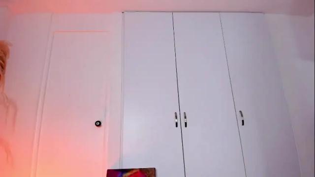 Image 7 of roselinedior Stream on Chaturbate on 1 month ago