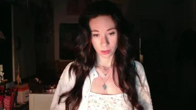 Image 11 of roselynsun Stream on Chaturbate on 2 months ago