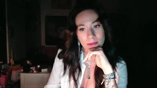 Image 12 of roselynsun Stream on Chaturbate on 1 month ago