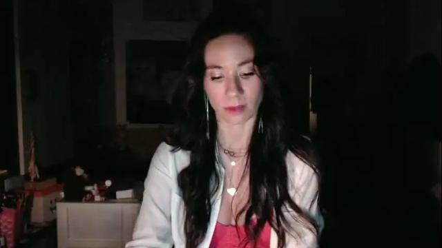 Image 8 of roselynsun Stream on Chaturbate on 1 month ago