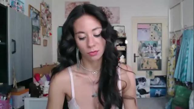 Image 10 of roselynsun Stream on Chaturbate on 7 days ago