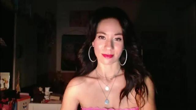 Image 11 of roselynsun Stream on Chaturbate on 2 months ago