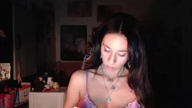 Image 10 of roselynsun Stream on Chaturbate on 23 days ago
