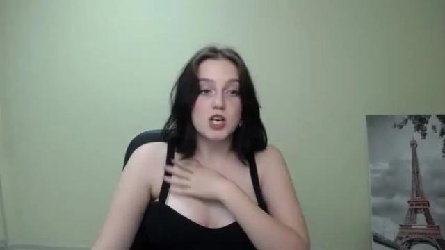 Image 12 of roseroseblack Stream on Chaturbate on 19 months ago