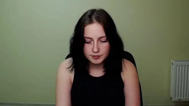 Image 7 of roseroseblack Stream on Chaturbate on 19 months ago
