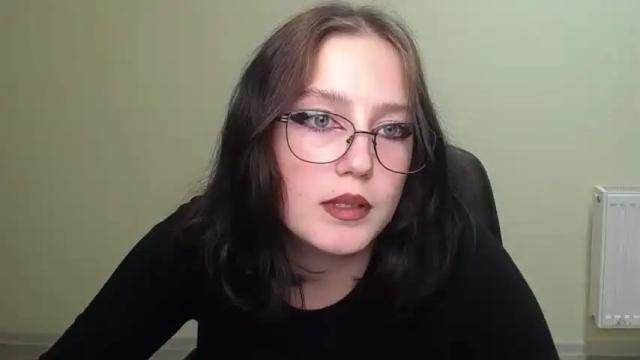 Image 4 of roseroseblack Stream on Chaturbate on 19 months ago