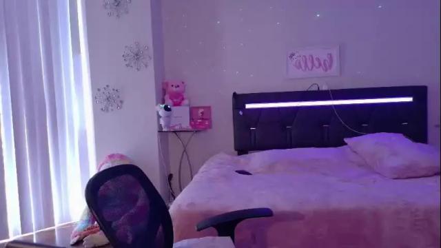 Image 2 of rosetaylorla Stream on Chaturbate on 2 months ago