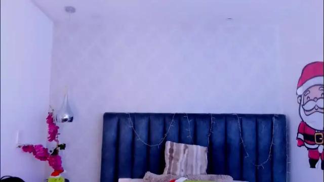 Image 4 of rosetaylorla Stream on Chaturbate on 2 days ago