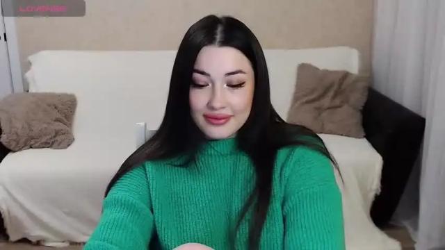 Image 4 of rosewiild Stream on Chaturbate on 15 months ago