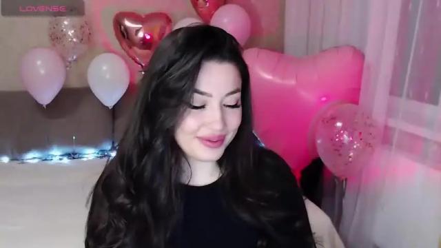 Image 6 of rosewiild Stream on Chaturbate on 14 months ago