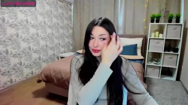 Image 3 of rosewiild Stream on Chaturbate on 13 months ago