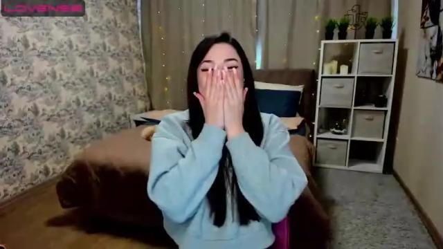 Thumbnail 3, rosewiild's Stream at Chaturbate, 13 months ago