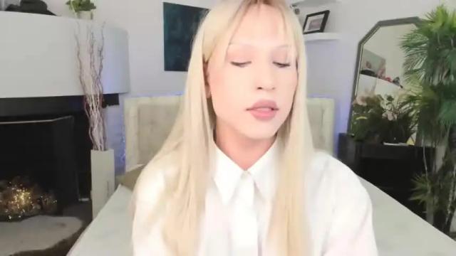 Image 8 of roshel_ Stream on Chaturbate on 21 months ago