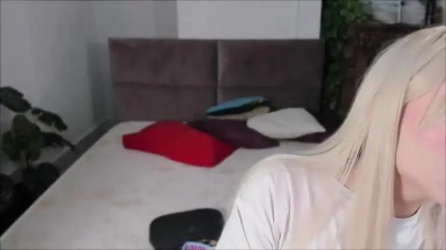 Image 8 of roshel_ Stream on Chaturbate on 21 months ago