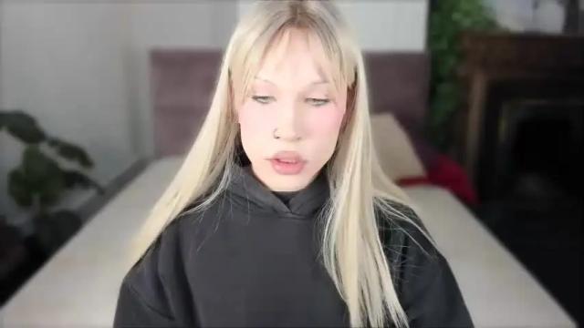 Image 3 of roshel_ Stream on Chaturbate on 21 months ago